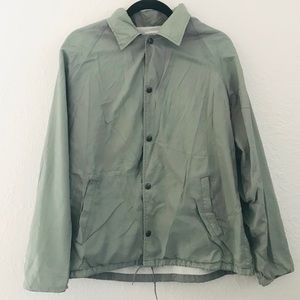 Vintage windbreaker with snaps